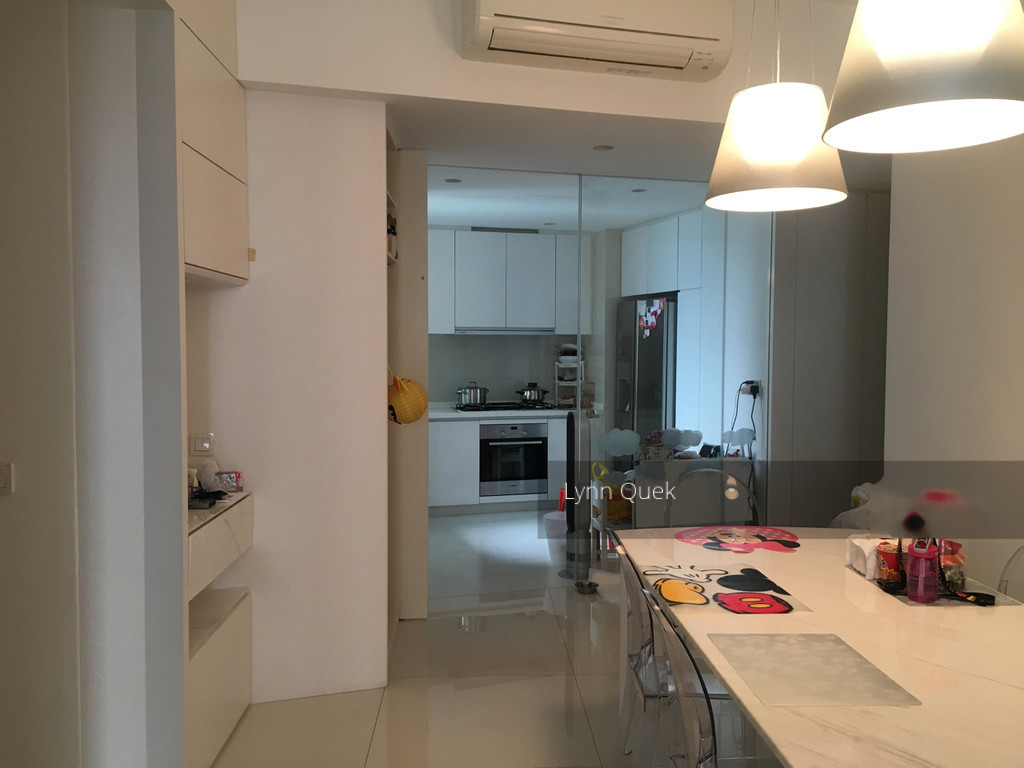 D'Leedon thumbnail photo